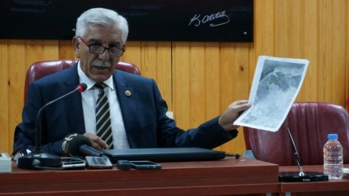 Yüzümüze gözümüze bulaştırdık