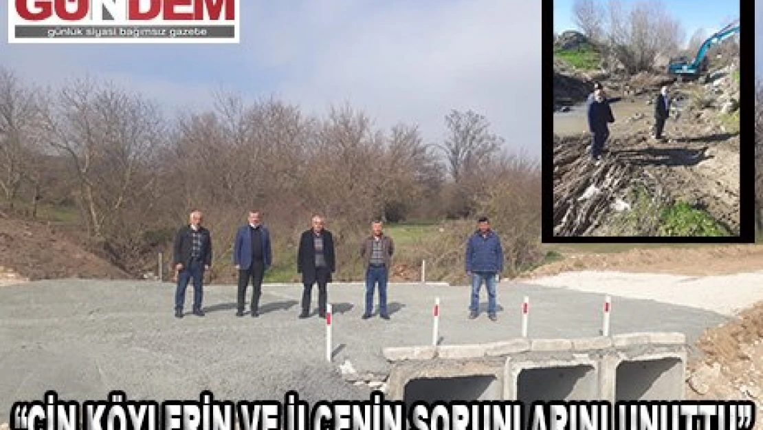 'Cin, kürsüde şov peşinde koşuyor'