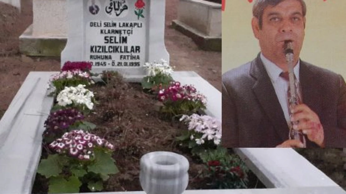 Deli Selim'e yeni mezar