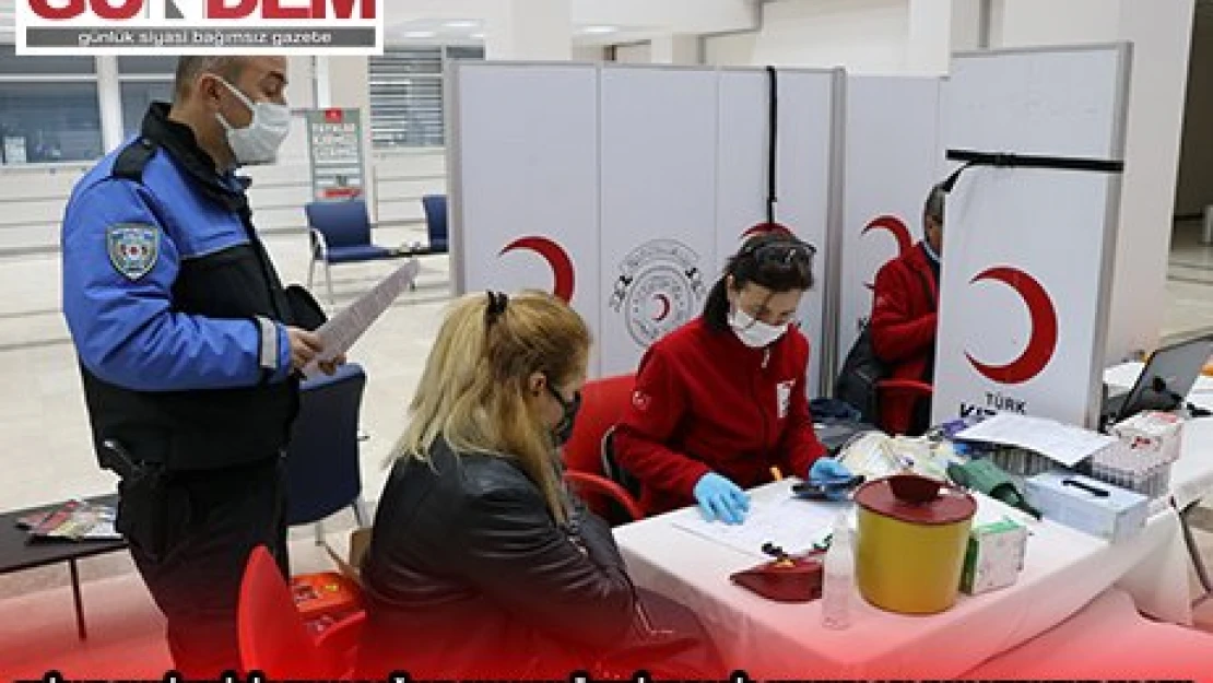 Atatürk büstü  törenle açıldı