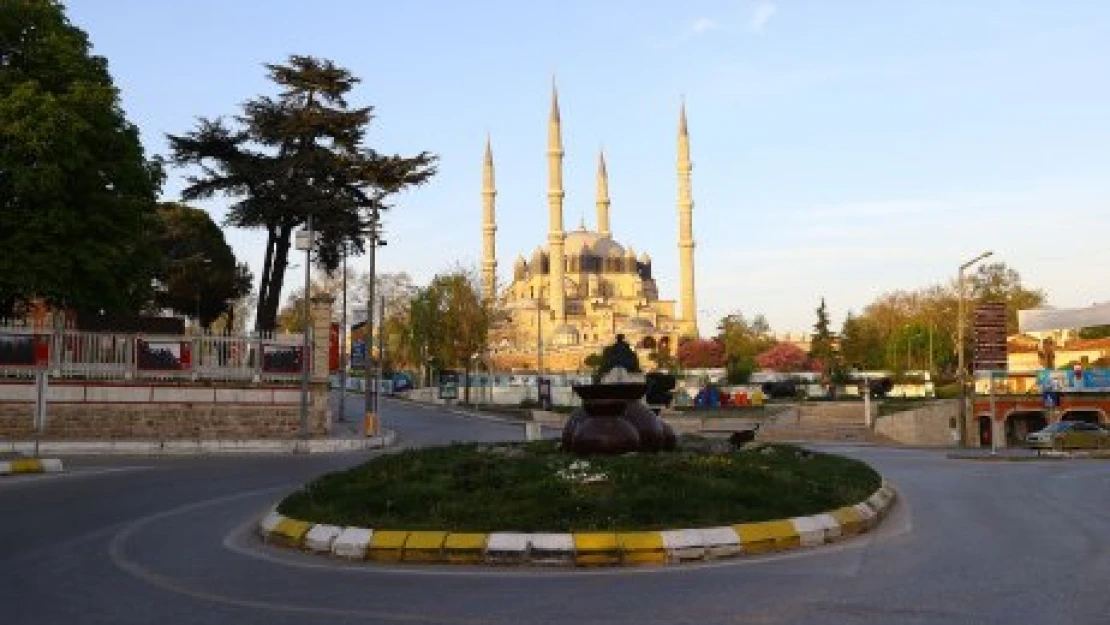 Tam kapanma süreci başladı