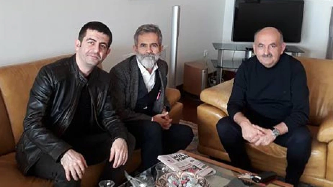 Müezzinoğlu politikayı bırakıyor mu?