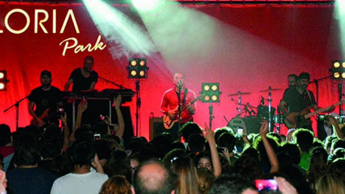 Beykent'e Athenalı bahar