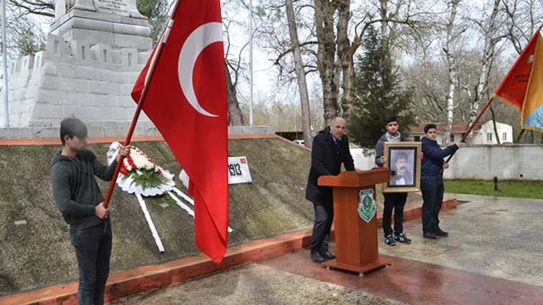 Öğrencilerinden Hasan Rıza'ya vefa