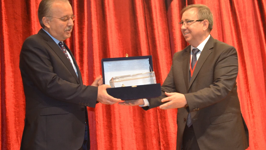 Özdemir '˜Medeniyet'i yazıyor