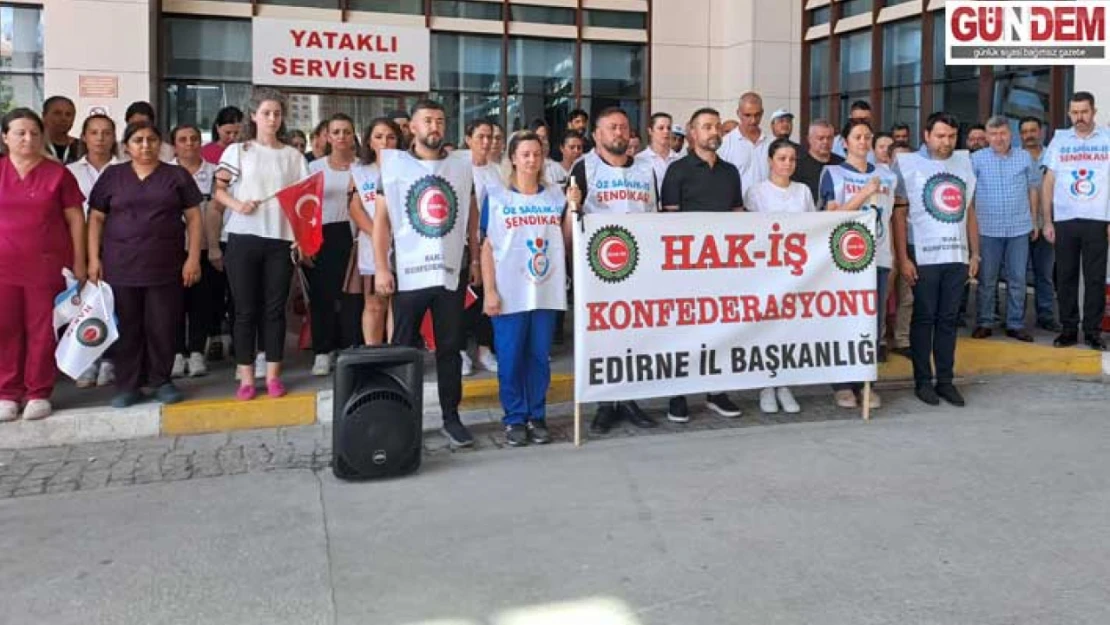 Hak-İş Sendikası 81 İlde Eş Zamanlı Şehitleri Anma Programı Düzenledi