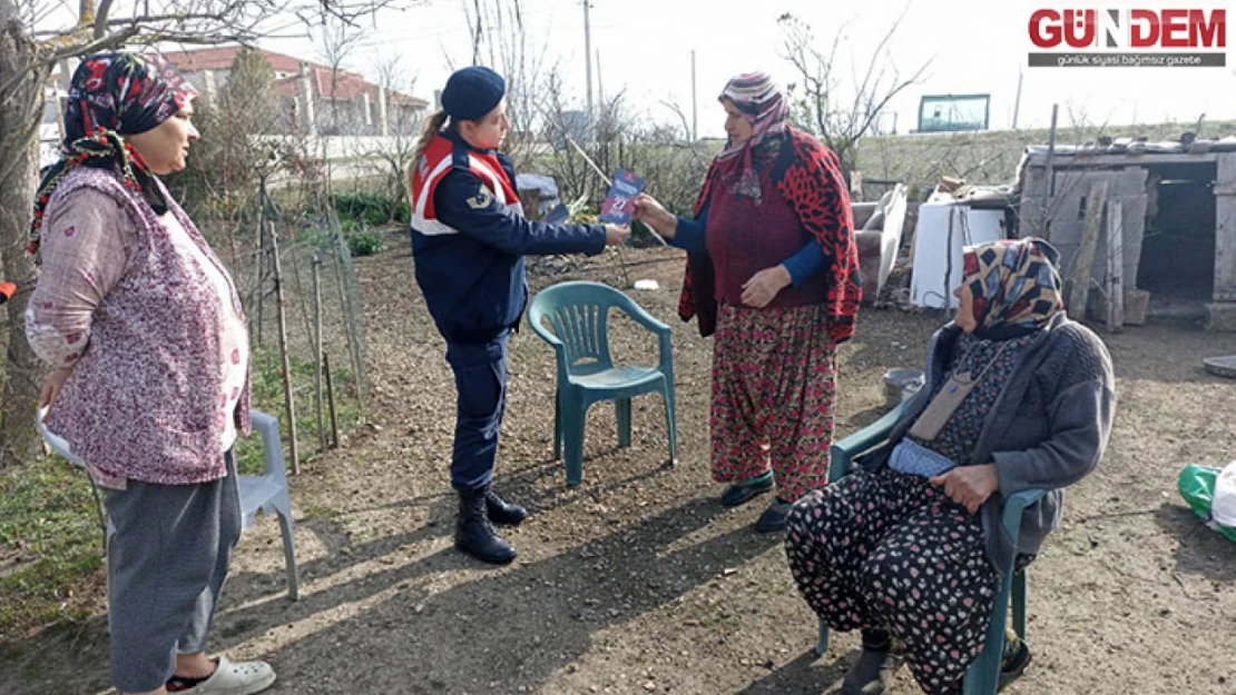 Jandarma ekipler, köylerdeki bilgilendirme çalışmalarını sürdürüyor