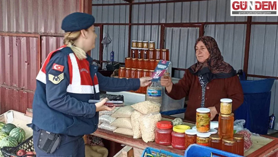 Jandarma ekipleri KADES uygulamasını tanıtıyor