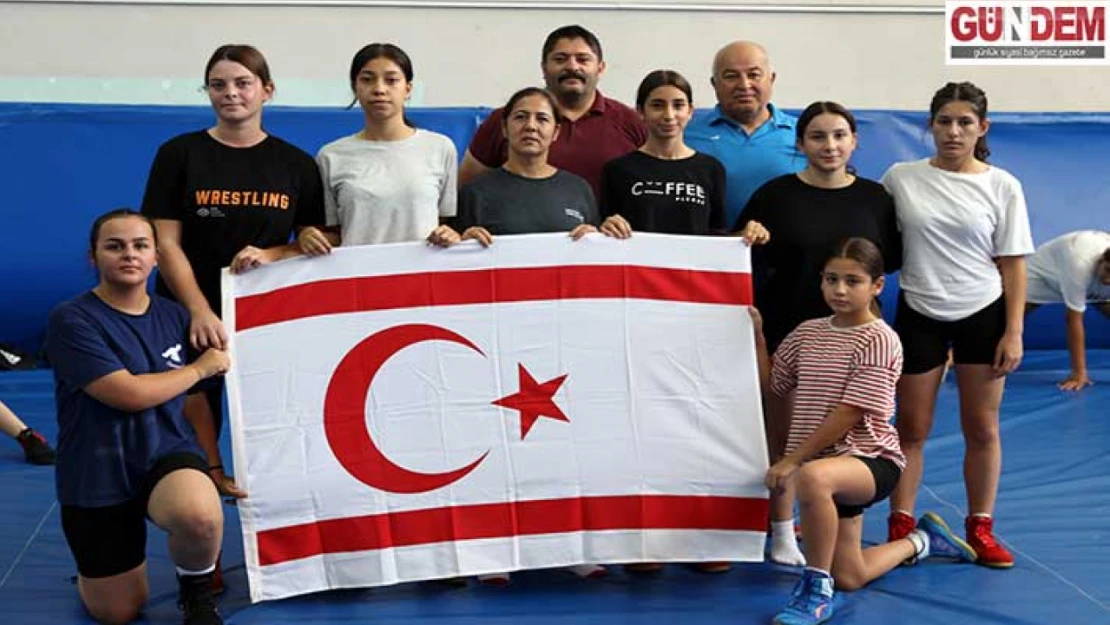 KKTC'den gelen kadın güreşçiler Edirne'de kamp yaptı