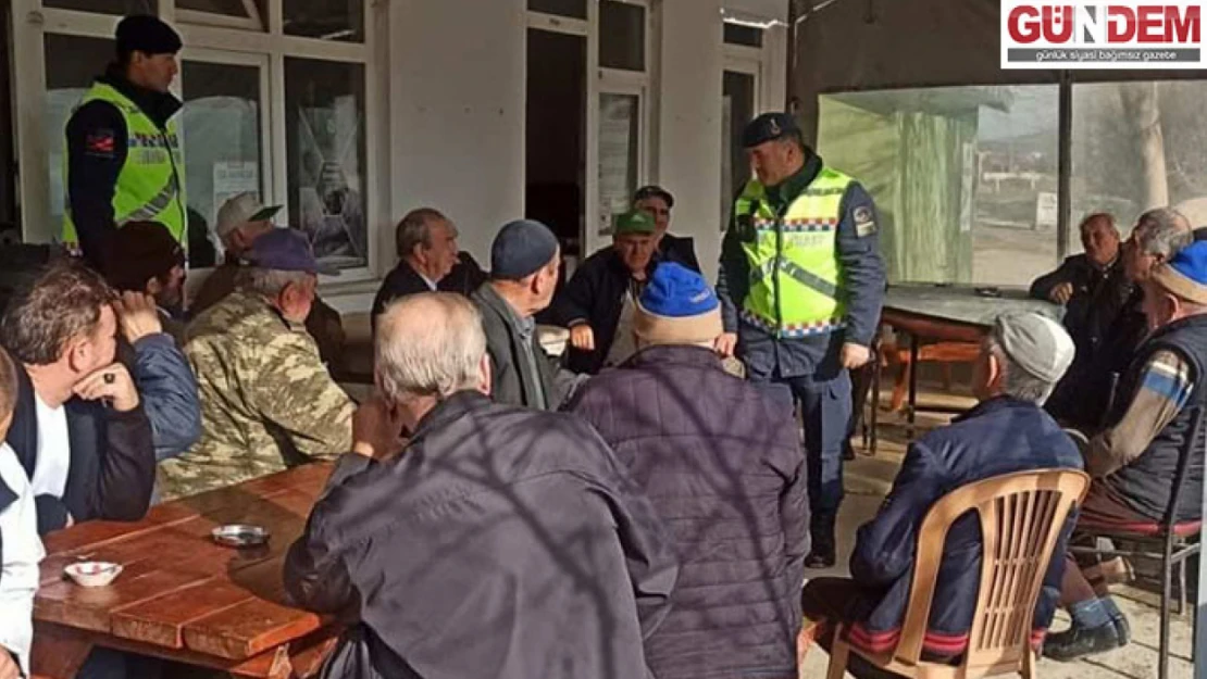 Köylerde trafik eğitimleri devam ediyor