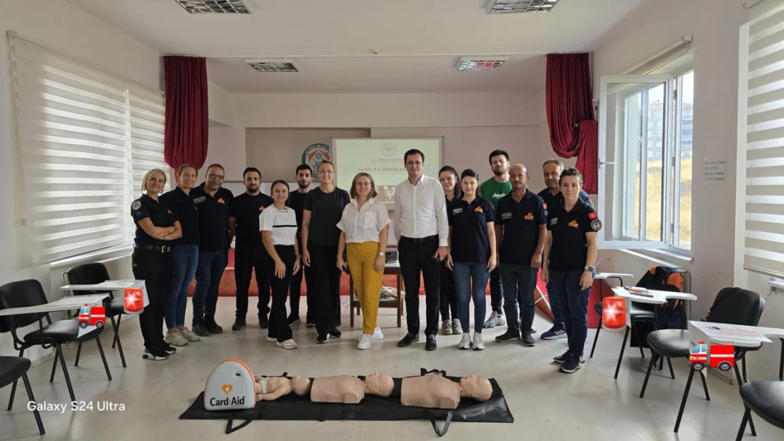 MAG AME SAR üyelerine ilk yardım eğitimi