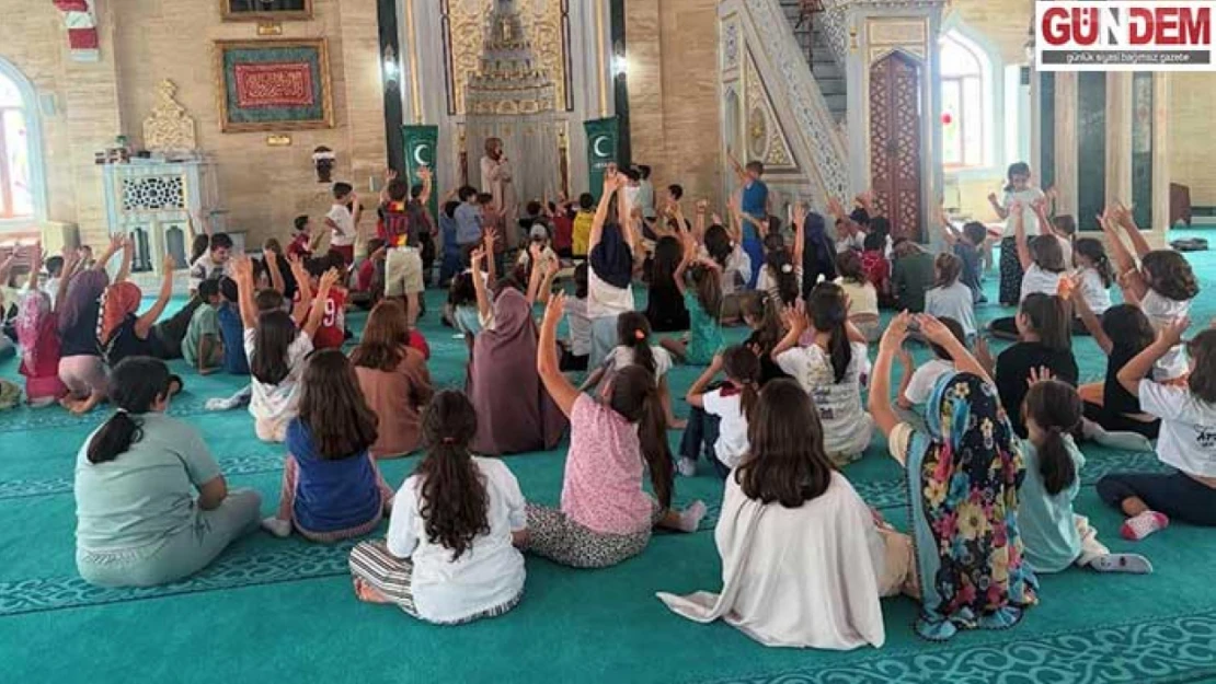 Mevlana Camii'nde çocuklara teknoloji bağımlılığı eğitimi