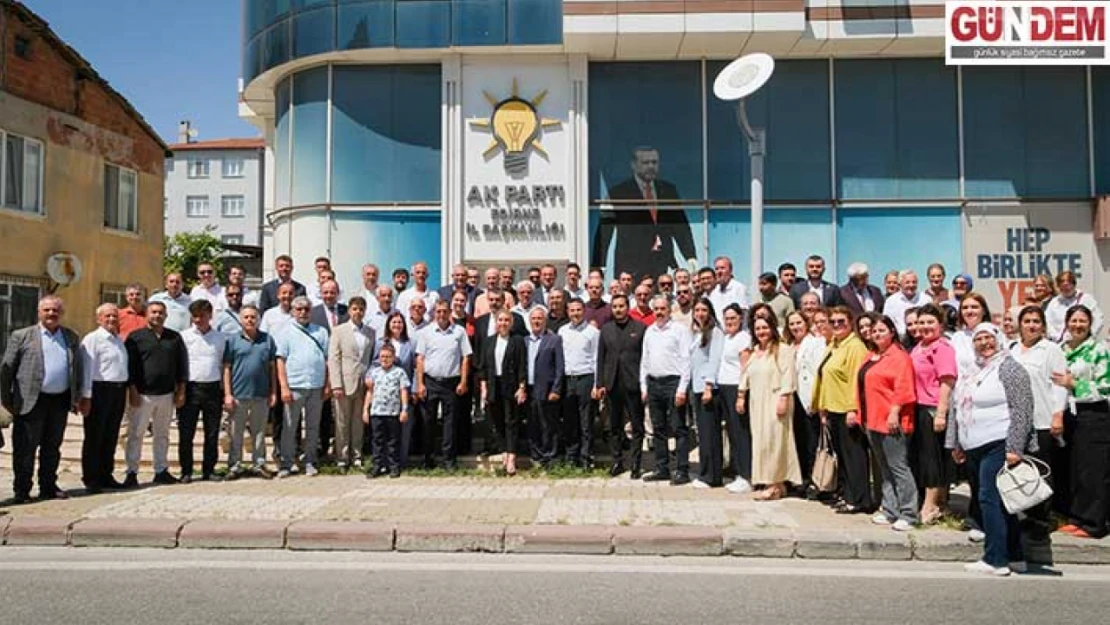 Milli Eğitim Bakanı Tekin, partililerle bir araya geldi