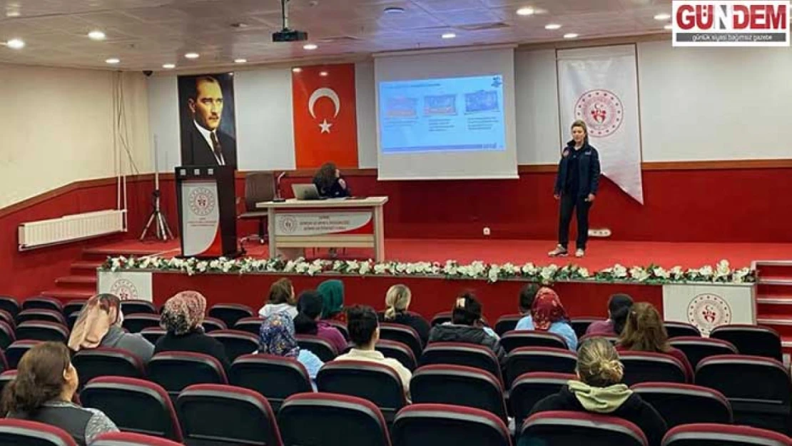 Öğrenci Yurdu'nda Deprem Haftası Etkinlikleri Düzenlendi