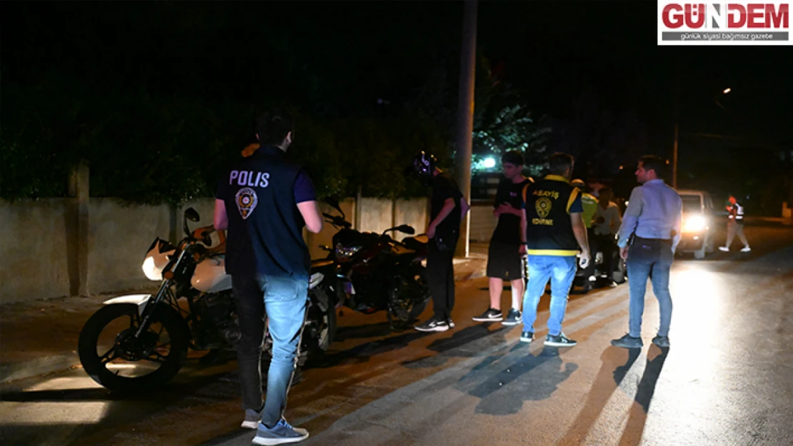 Polisin 'dur' ihtarına uymayan alkollü sürücü kovalamacayla yakalandı