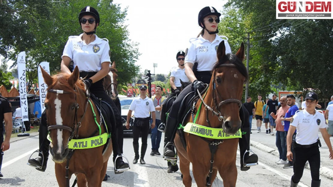 Sarayiçi'nde atlı devriye polisleri güvenliği artırıyor