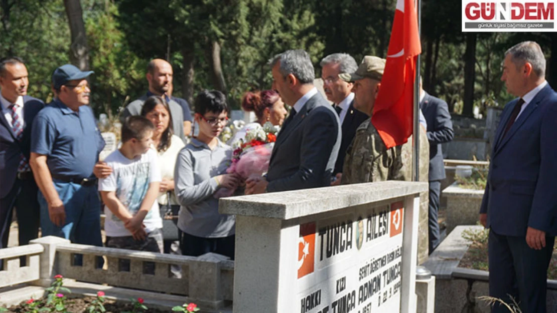 Şehit Üsteğmen Efkan Yıldırım ve Adnan Tunca Kabri Başında anıldılar