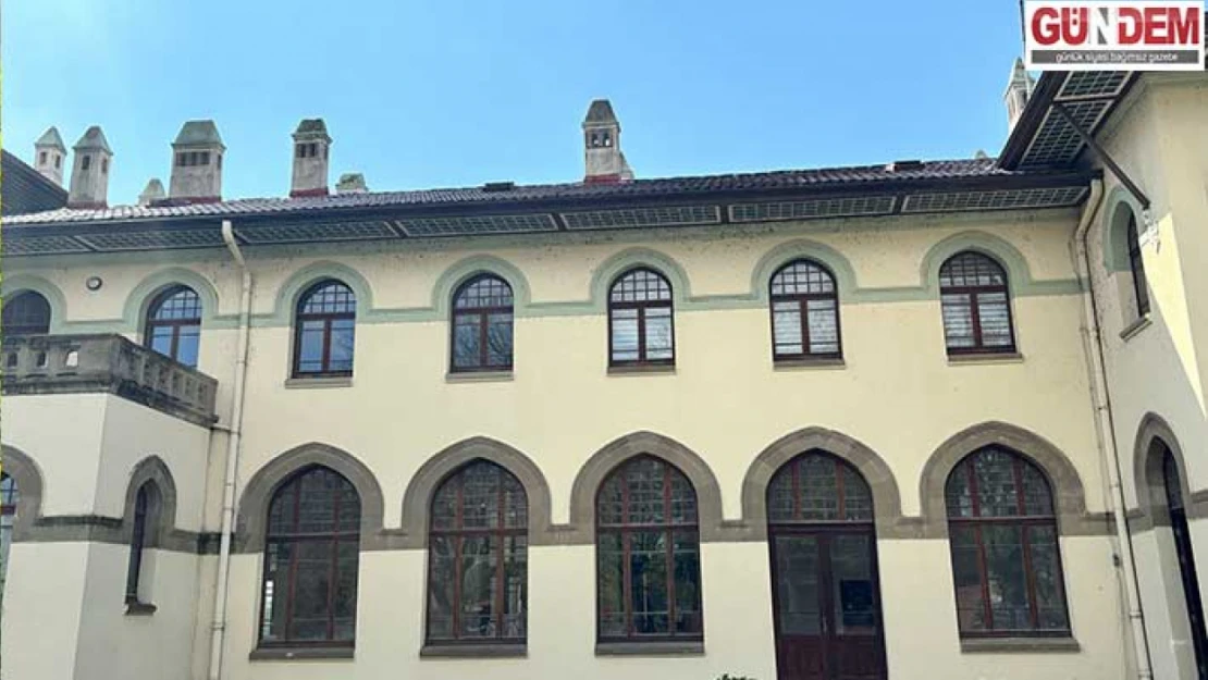 Tarihi Tren Garı'nın yüksek bölümleri dronla temizlendi