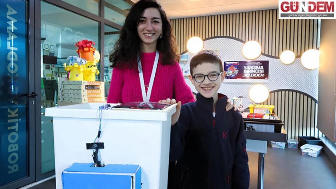 TED Edirne Koleji öğrencisi 'Akıllı Çöp Kutusu' projesiyle finale yükseldi