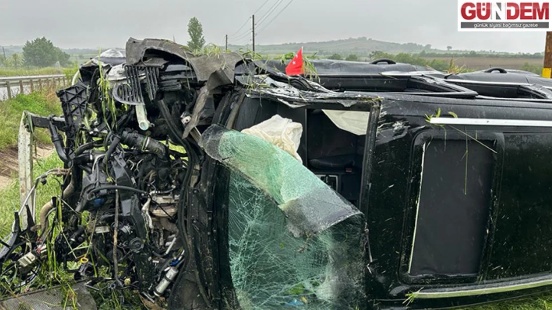 Tekirdağ'da otomobilin çarptığı kişi öldü, sürücü yaralandı