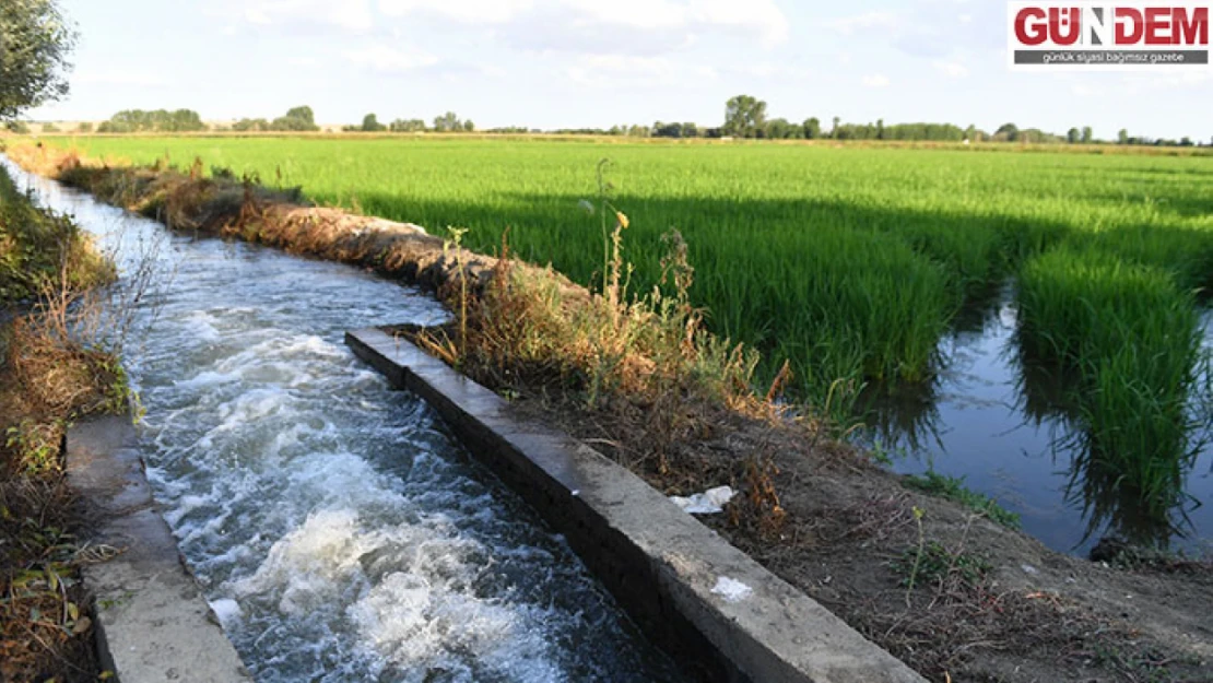 Tunca Nehri'nden su alamayan çiftçiler için kuyular açıldı