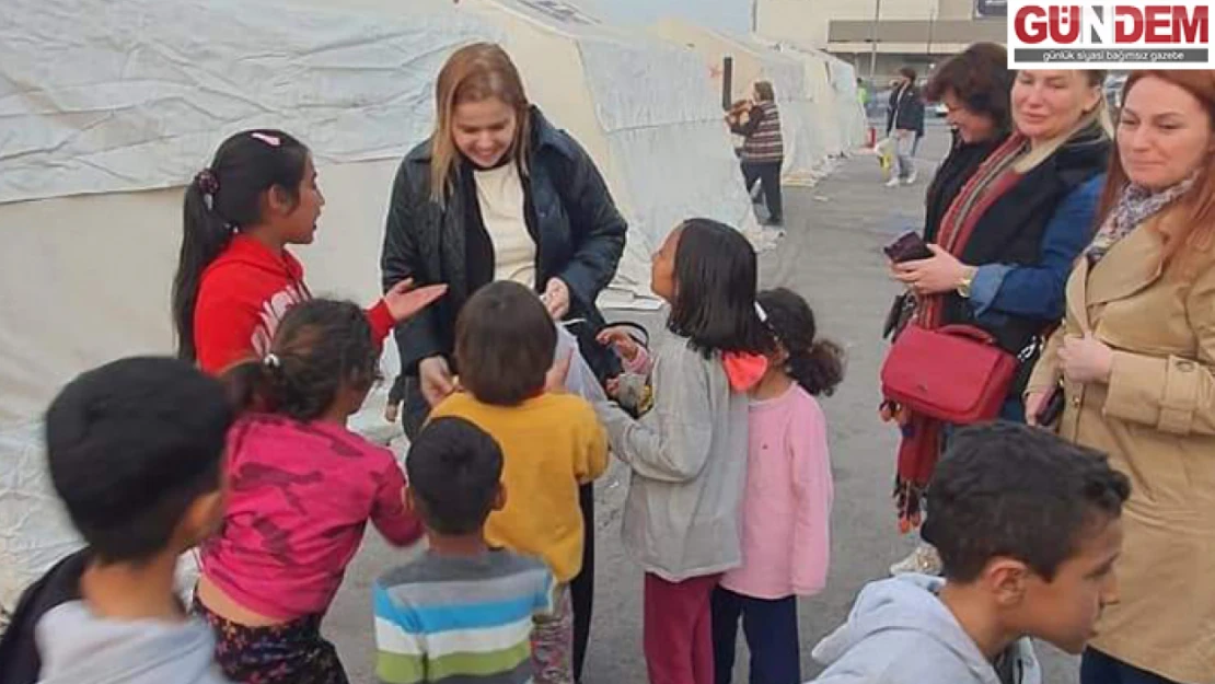 Türkiye Beyazay Derneği  Edirne Şubesi üyelerinden depremzedelere destek