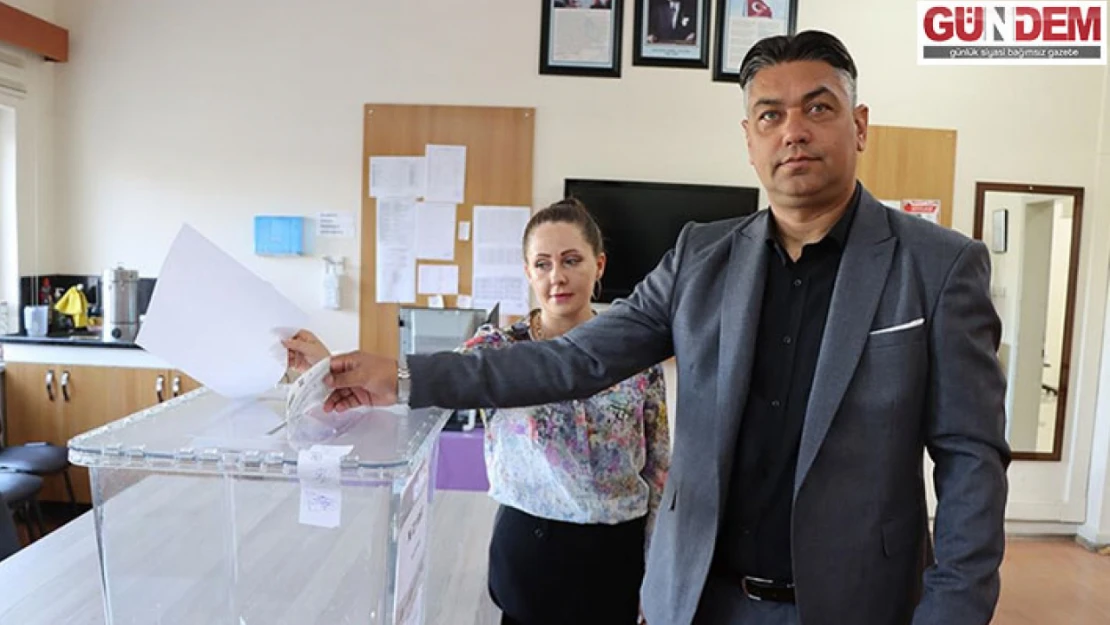 Türkiye'de yaşayan çifte vatandaşlar Bulgaristan'daki seçimler için oy kullandı
