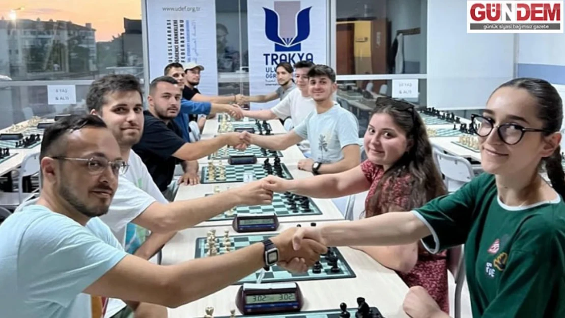 Uluslararası öğrenciler arasında satranç turnuva yapıldı