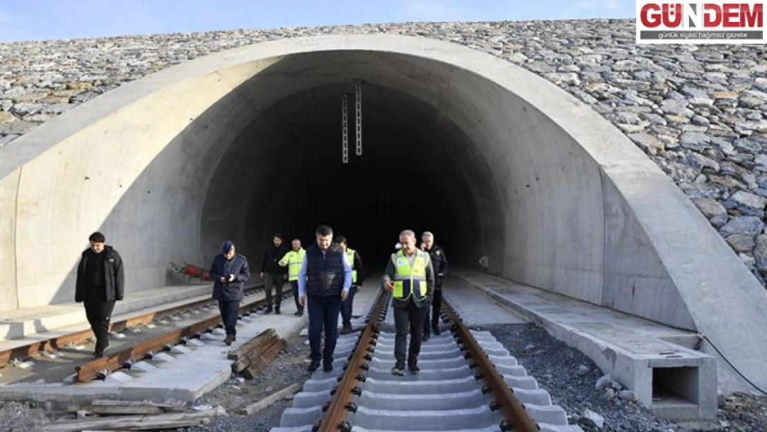 Vali Kırbıyık, hızlı tren viyadük bağlantılarındaki çalışmaları inceledi