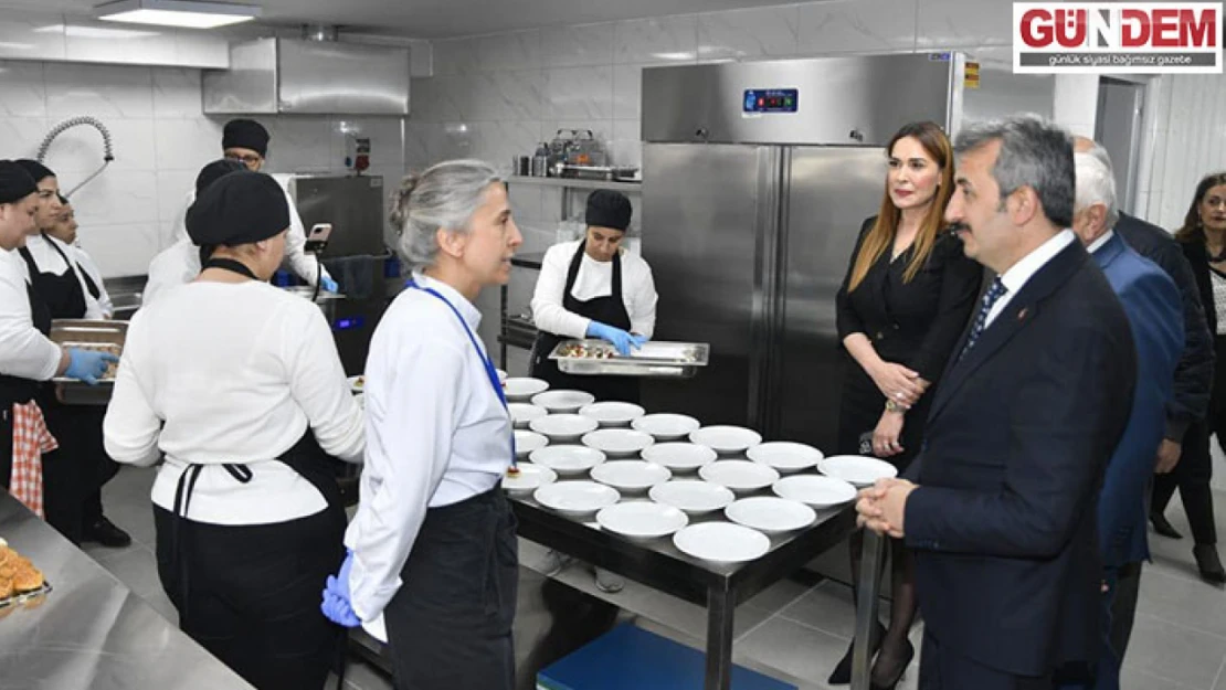 Vali Sezer, 'Gastro Akademi ile Gelecek Mutfakta' Projesi tanıtım toplantısına katıldı