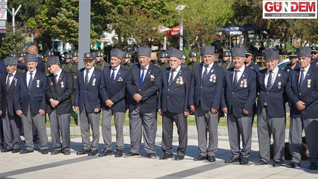 Vatan için fedakarlık yapanların günü