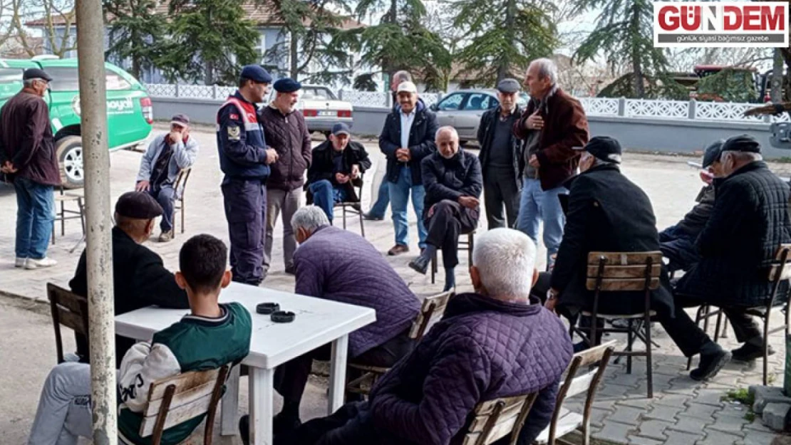 Vatandaşlar kaçak yollarla üretilen tıbbi malzemeler hakkında bilgilendirildi