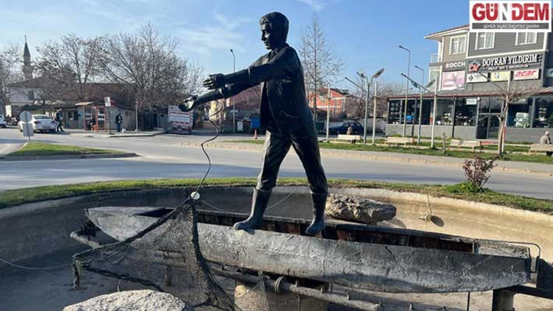 Yosun tuttu, çöple doldu! Edirne'nin estetik değerleri yok oluyor