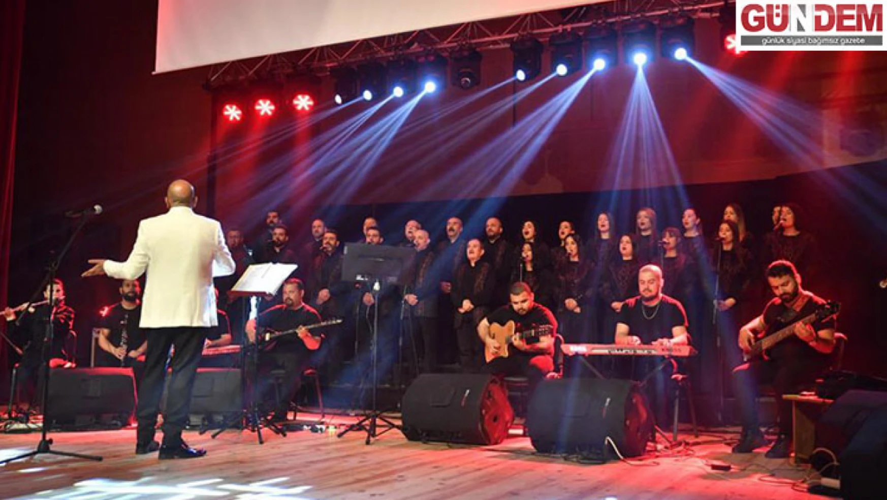 Antakya Medeniyetler Korosu, depremde kaybettiği üyeleri anısına konser verdi