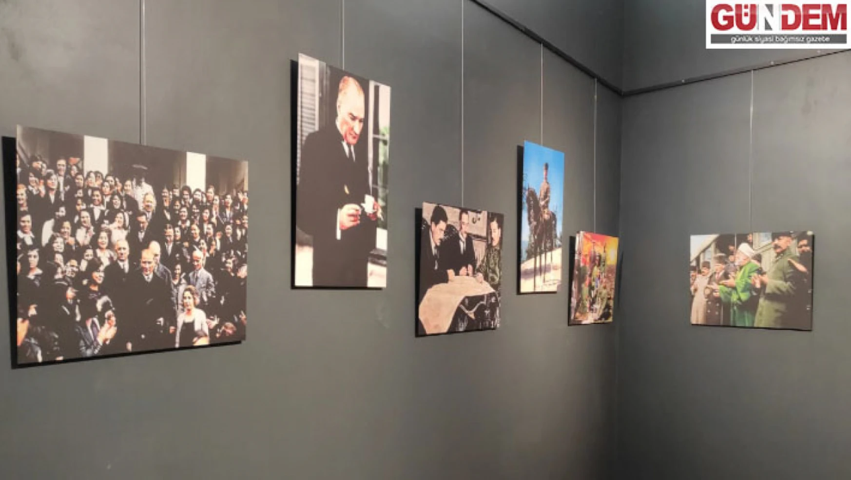 Atatürk'ün arşivlerden alınan 53 fotoğrafı sergilendi
