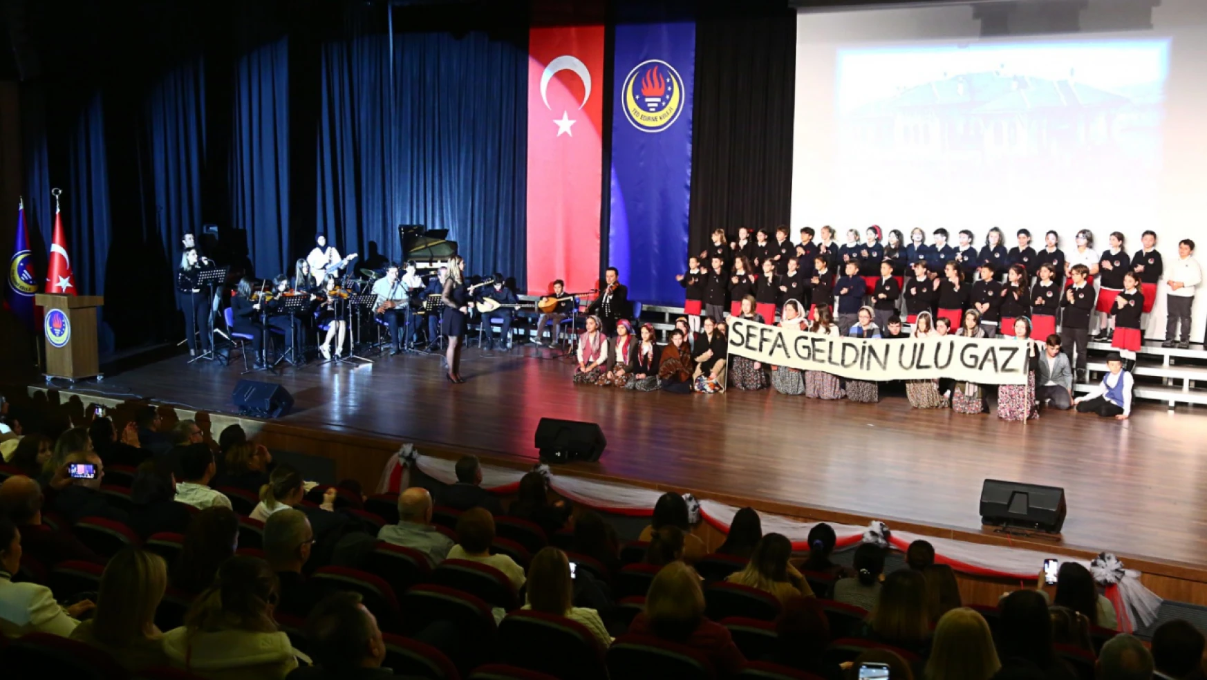 Atatürk'ün Edirne'ye gelişinin yıldönümü heyecan ve coşku ile kutlandı