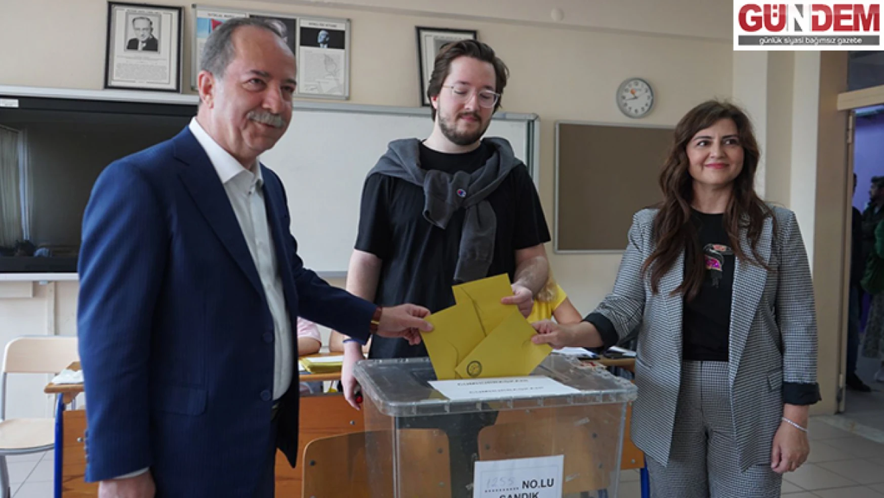 Başkan Gürkan 2.tur Cumhurbaşkanı Seçiminde oyunu kullandı