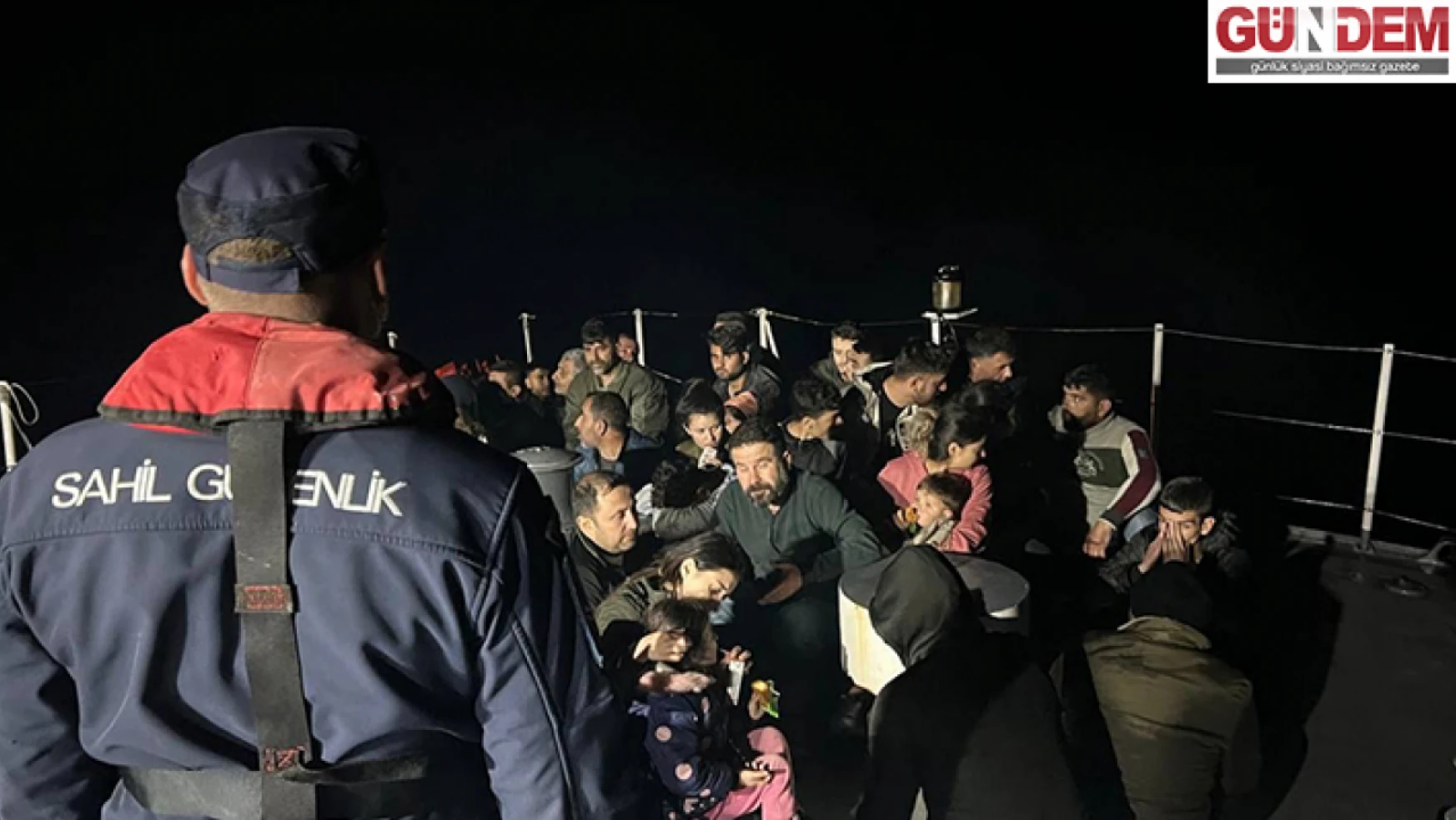 Çanakkale açıklarında 38 düzensiz göçmen kurtarıldı