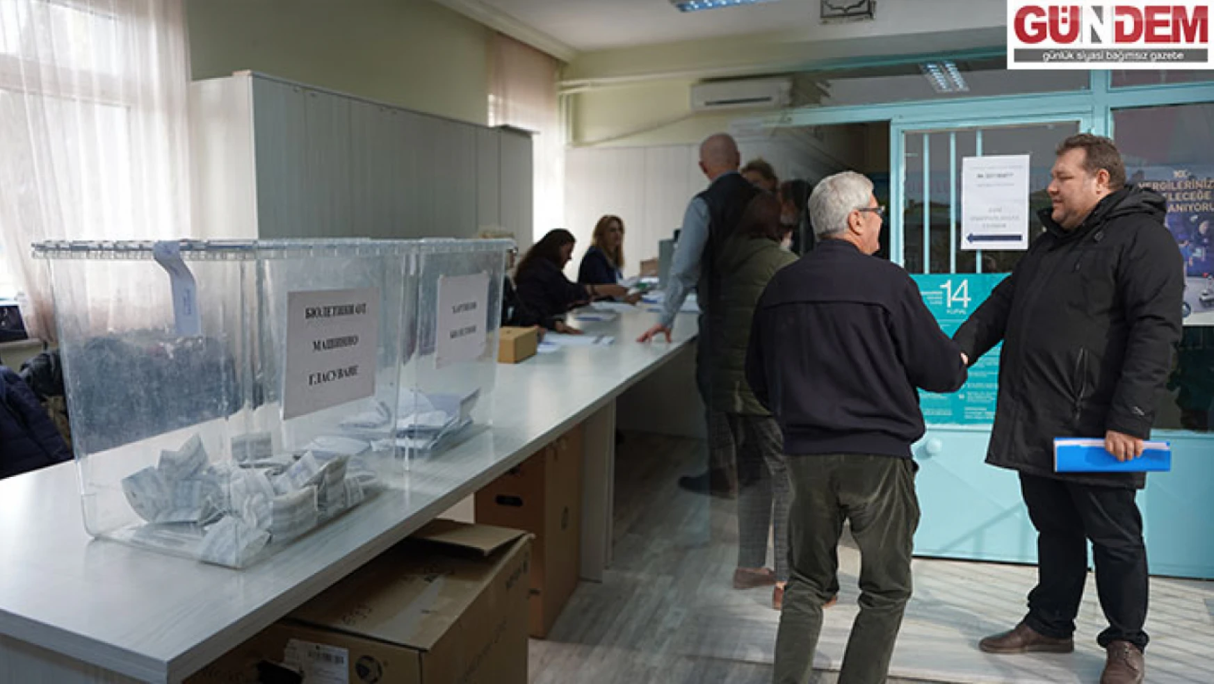 Çifte vatandaşlar Bulgaristan seçimleri için oy kullandı               