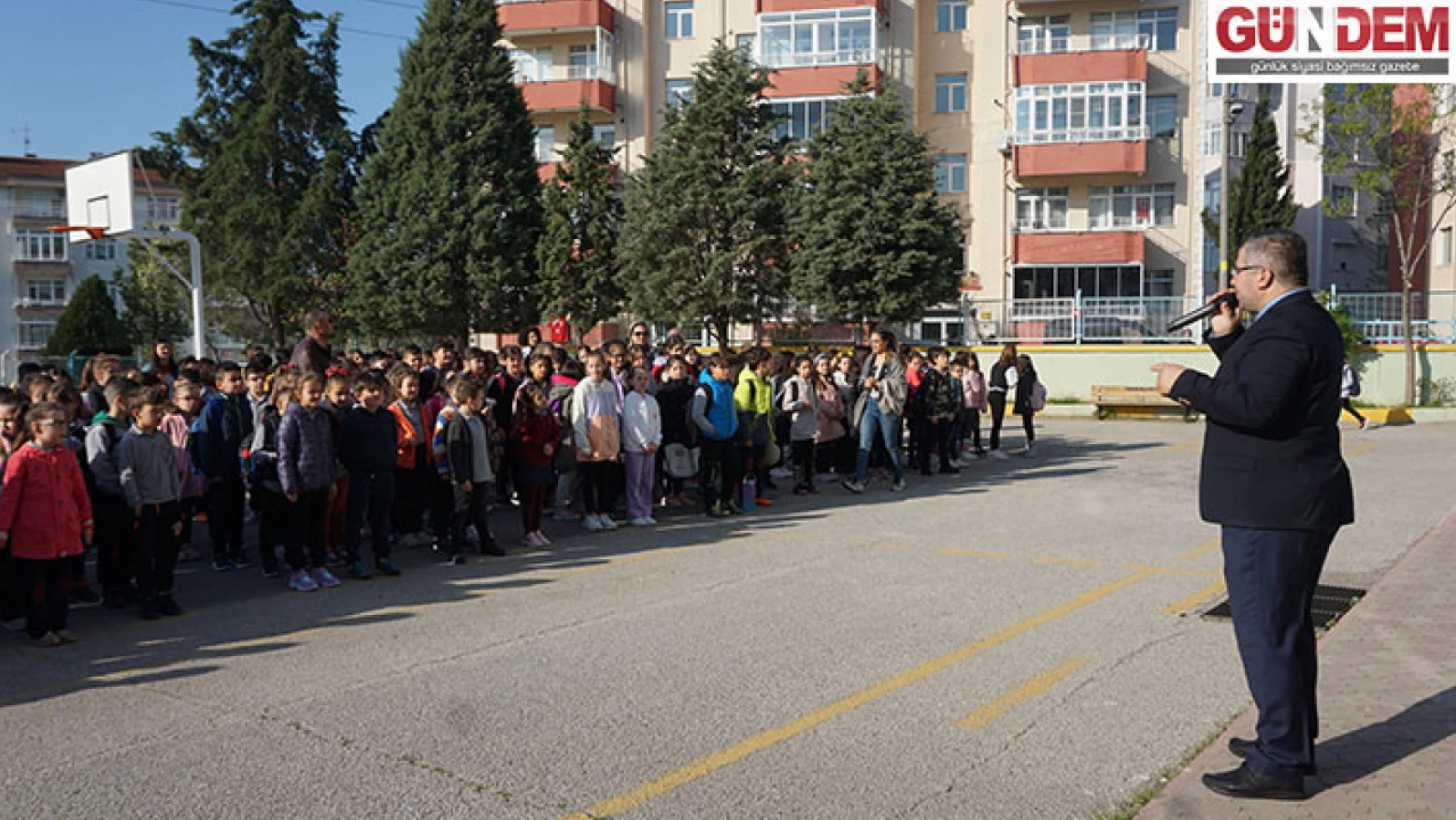 Edirne'de ara tatilin ardından öğrenciler yeniden ders başı yaptı