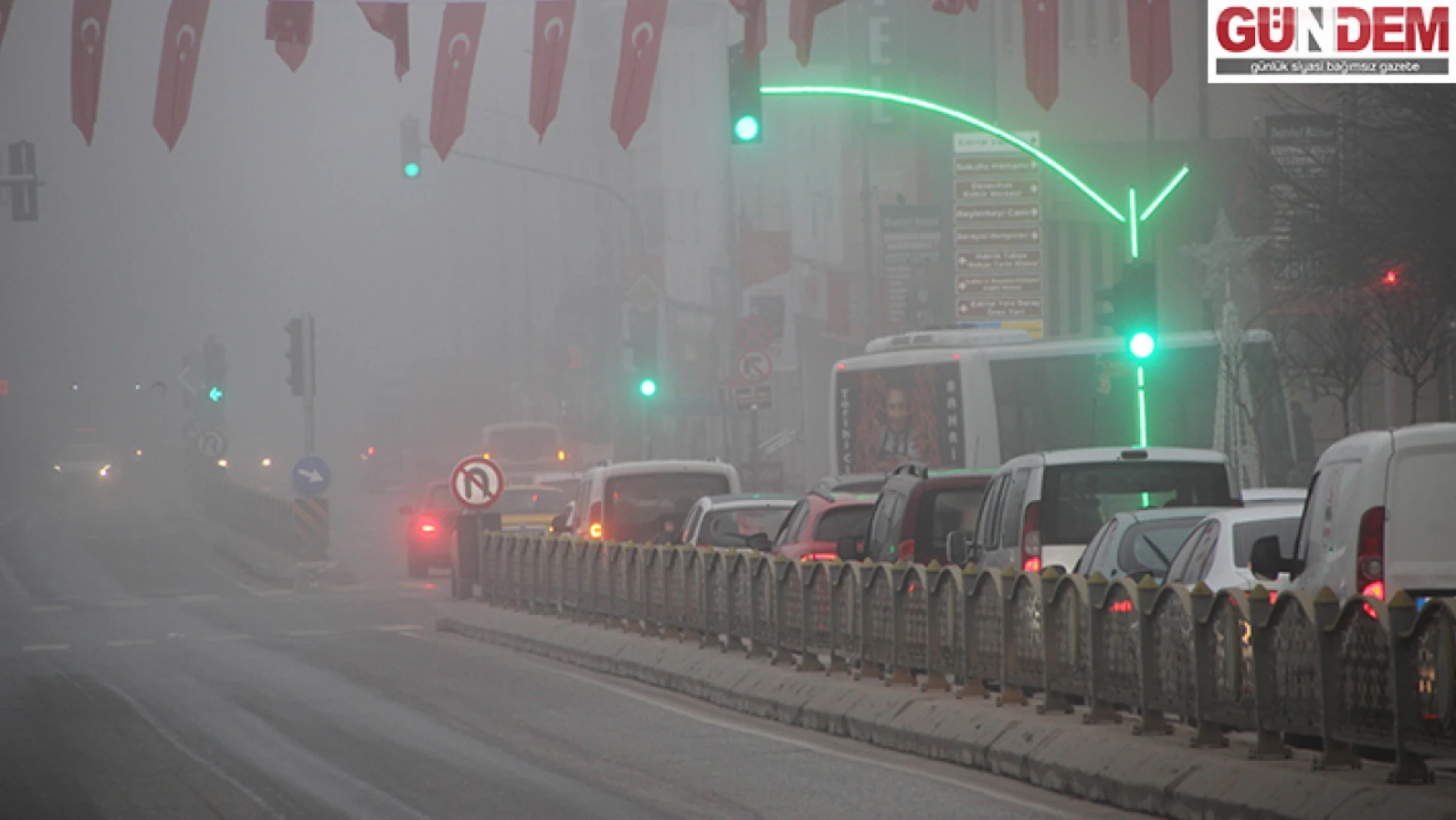 Edirne'de sis etkili oldu, görüş mesafesi 50 metreye kadar düştü  