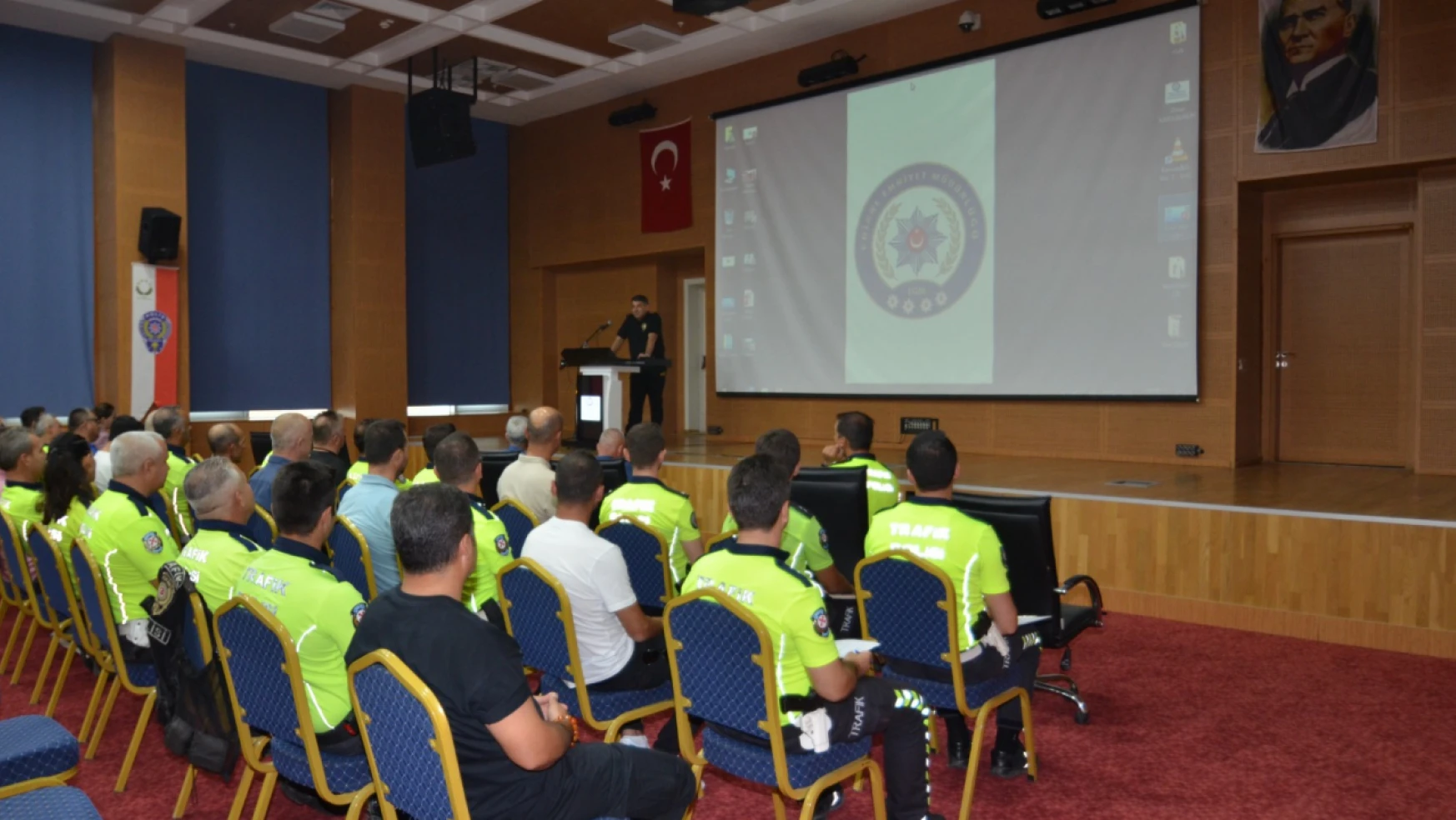Edirne'de trafik güvenliği toplantısı düzenlendi                   