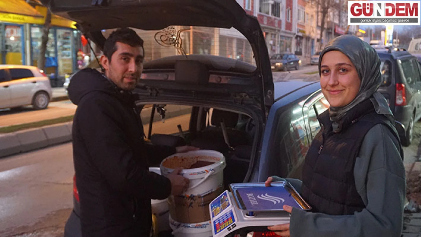 Edirne'ye yerleşen depremzede Tatar, memleketinin yöresel ürünlerini e-ticaretle satıyor