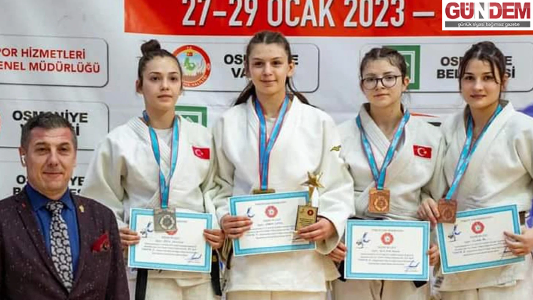 Edirneli judocu Aysu Okuyucu Türkiye Şampiyonası'nda gümüş madalya kazandı