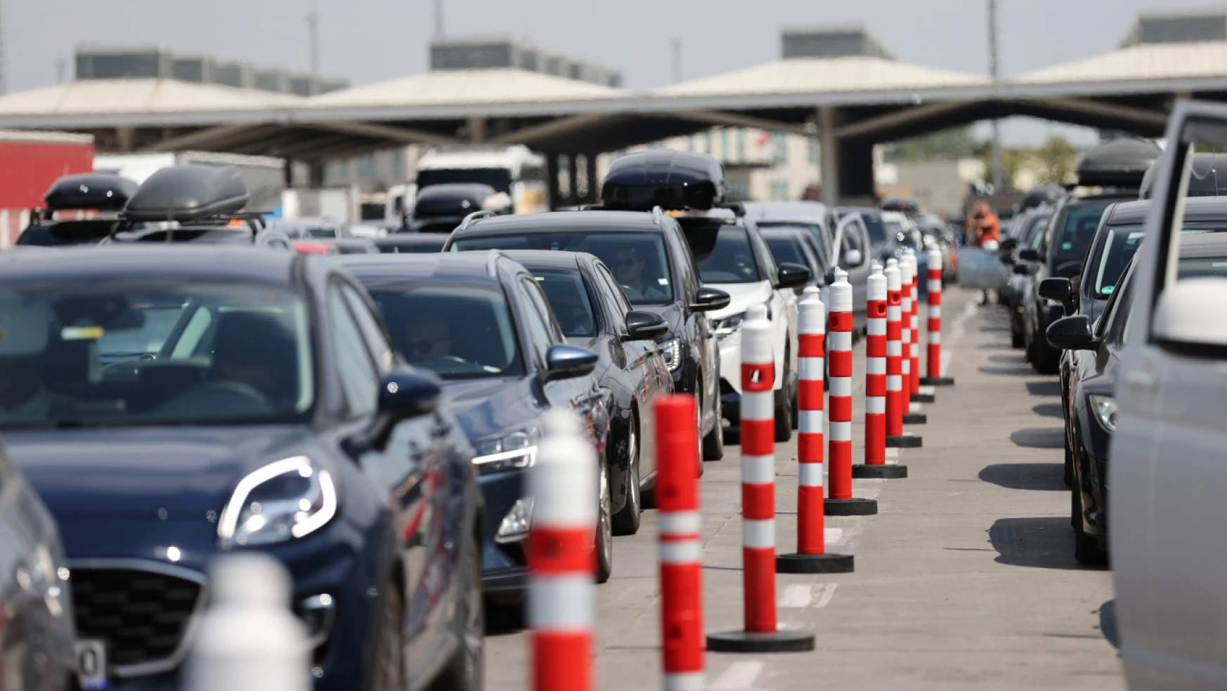 Gurbetçilerin dönüş yolculuğu başladı