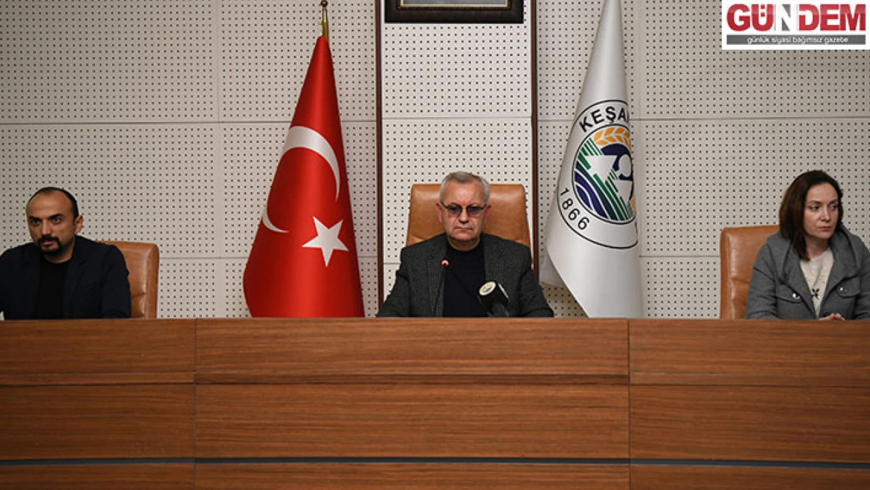 Helvacıoğlu: 'Belediyemizin bütçesini 13 kat arttırdık'