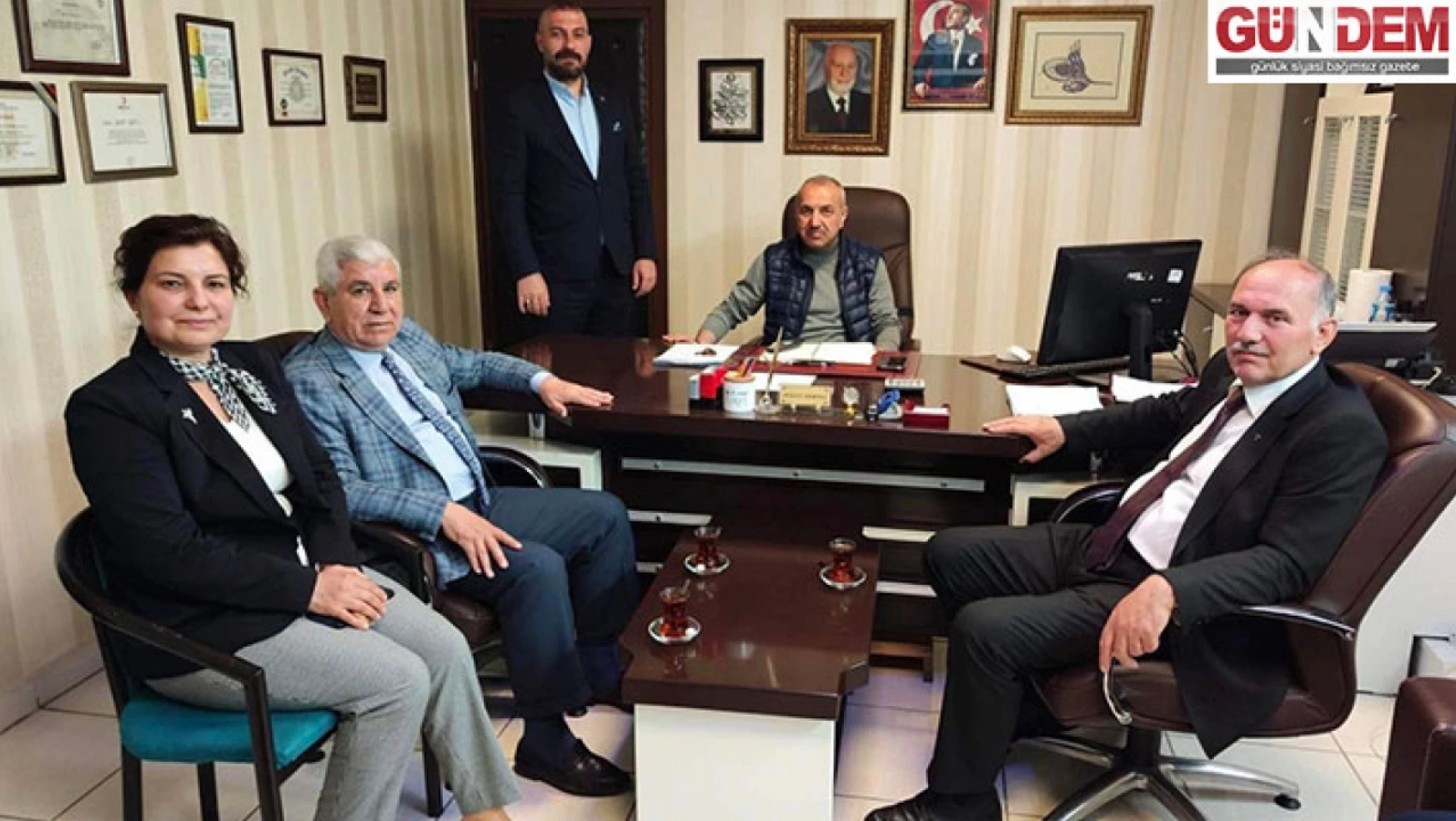 MHP milletvekili adayları, seçim çalışmalarını sürdürüyor