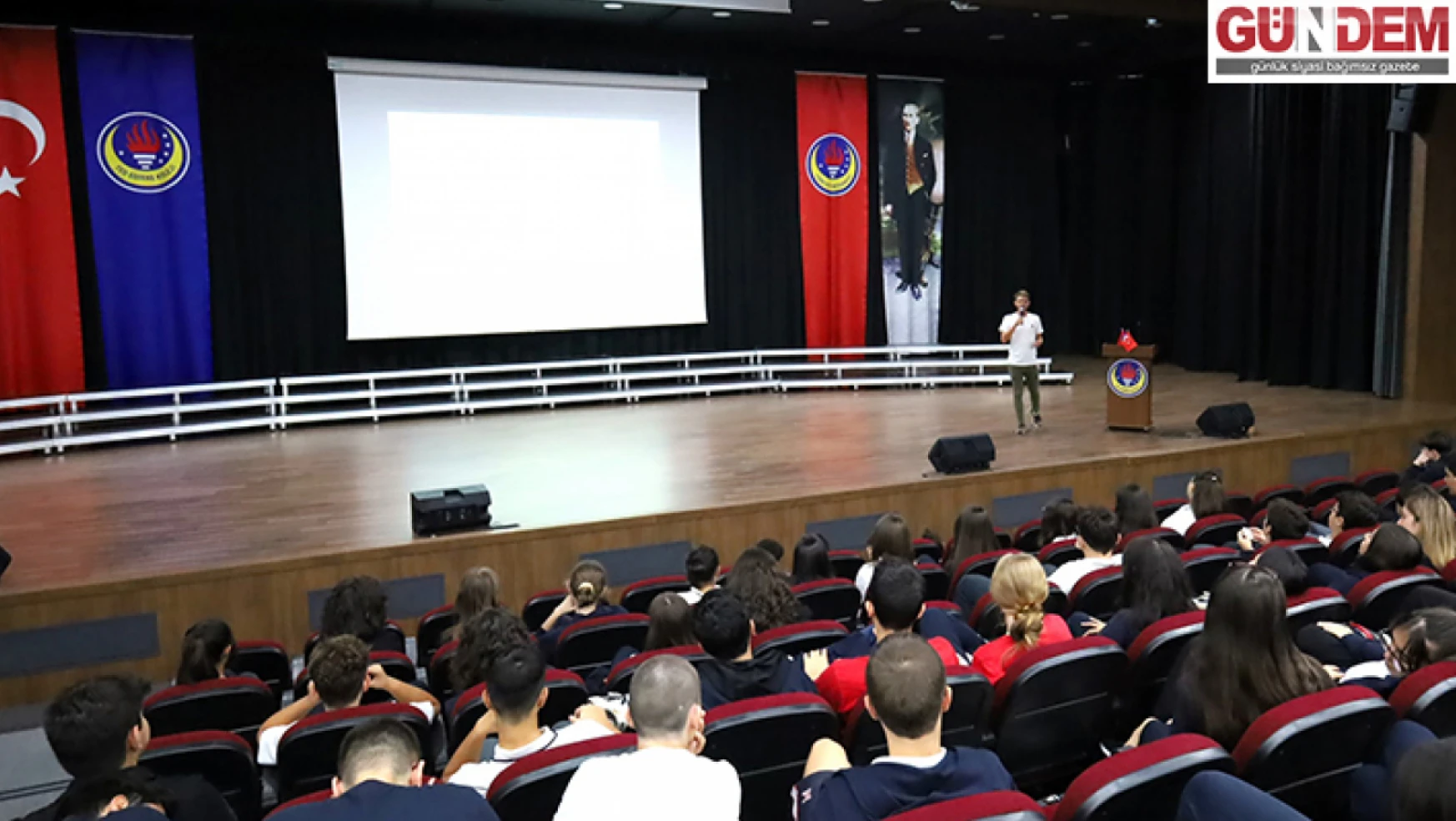 TED Edirne Koleji Lisesi öğrencileri kürek kulübü hakkında bilgilendirildi
