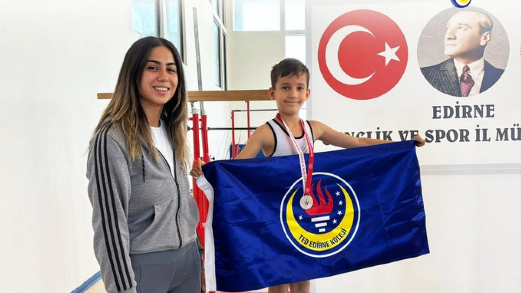 TED Edirne Koleji öğrencisi Solak, jimnastik turnuvasında 'Edirne ikincisi' oldu