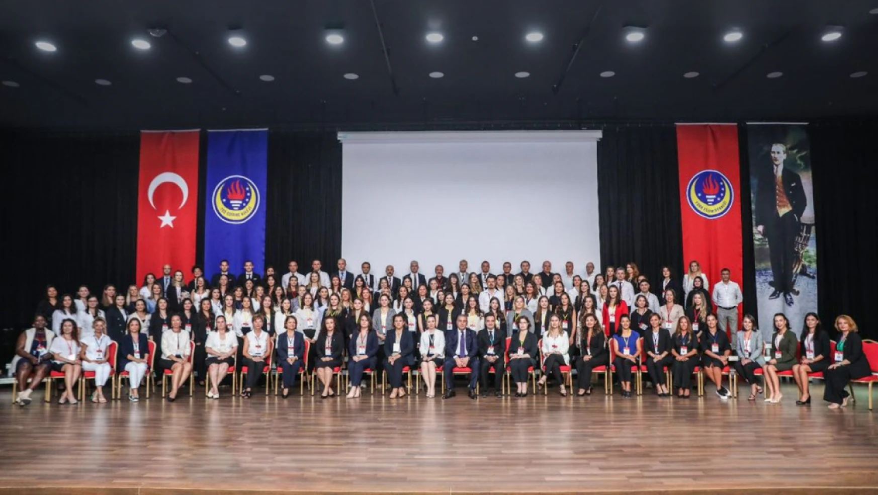 TED Edirne Koleji yönetimi ve öğretmenleri yeni dönem için bir araya geldi